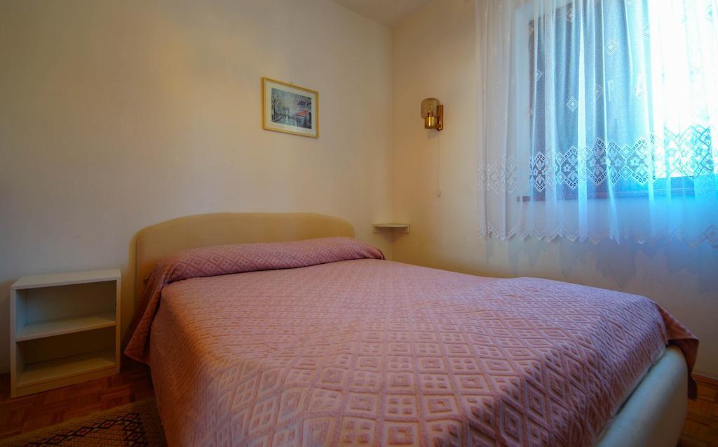 Apartments Lina Novi Vinodolski Pokoj fotografie
