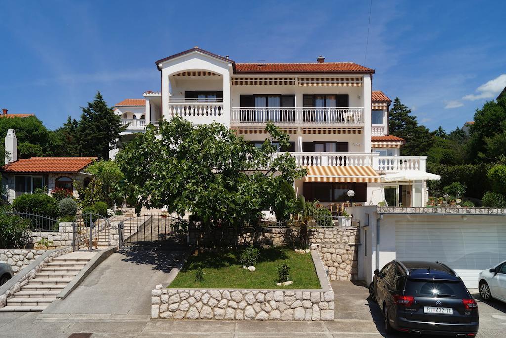 Apartments Lina Novi Vinodolski Exteriér fotografie