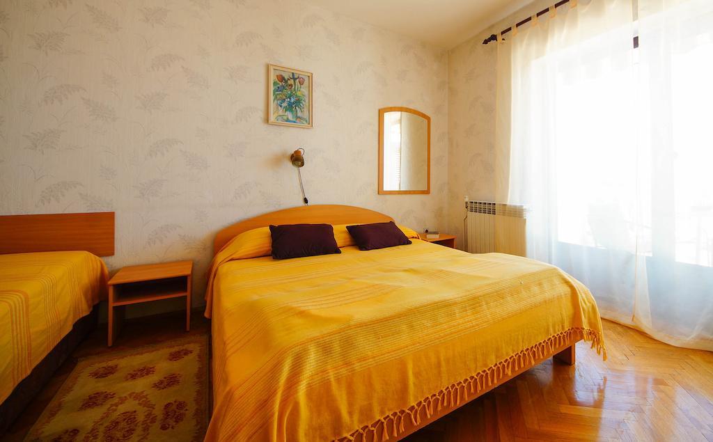 Apartments Lina Novi Vinodolski Pokoj fotografie